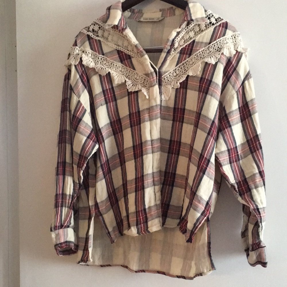 Zara cream/red plaid lace trim Button down shirt. M